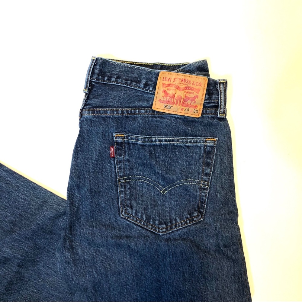 34x30 Levi’s 505 Men’s Regular Fit Dark Blue Jeans - Picture 2 of 8